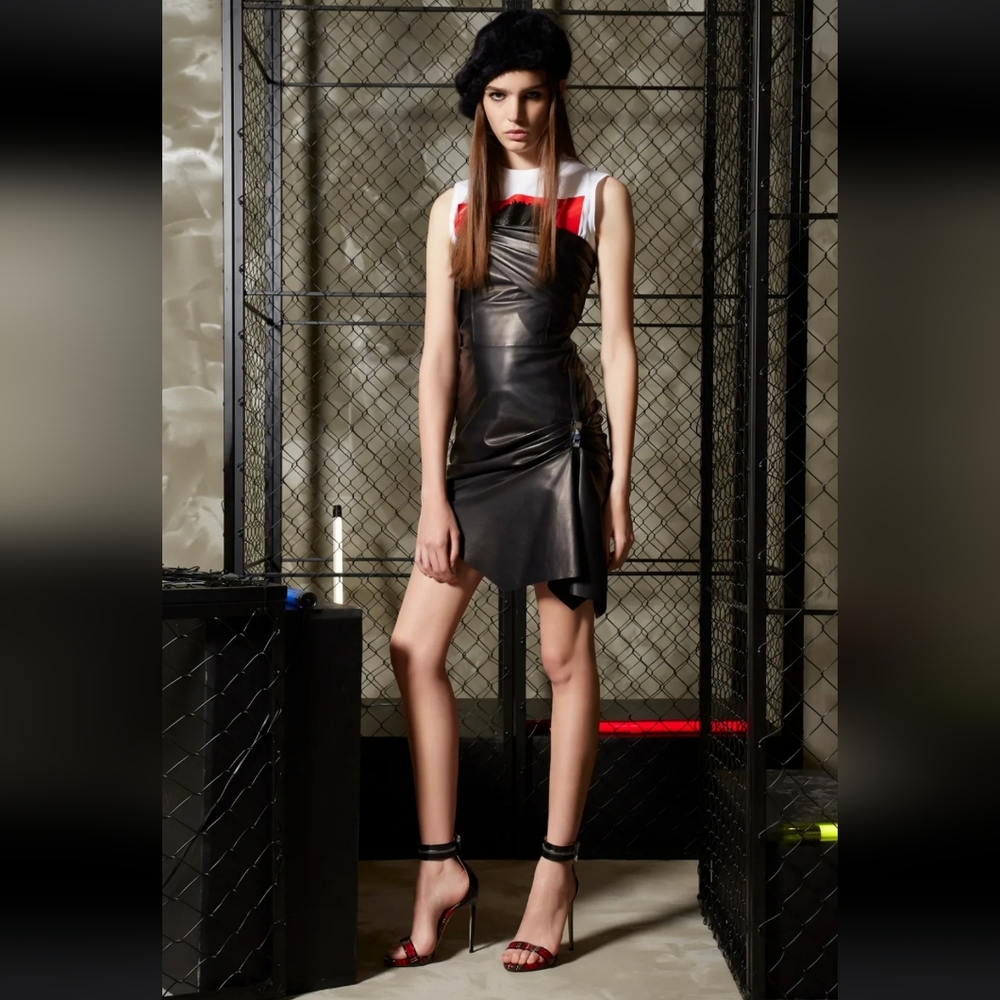 DSQUARED2 RESORT 2019 LEATHER DRESS SIZE IT 38 / US 2